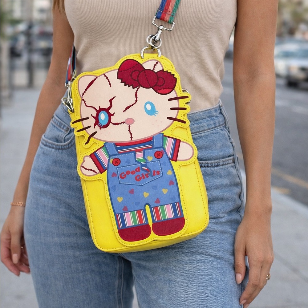 Hello Kitty Chucky Shoulder Bag with Strap! New!